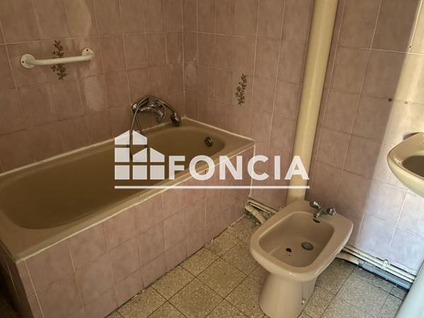 À vendre Appartement 4 pièces 65 m² - Nîmes 30000