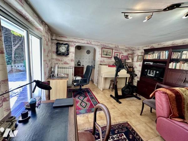 CHATEAUNEUF DE GRASSE - BELLE VILLA INDIVIDUELLE DE 144M²
