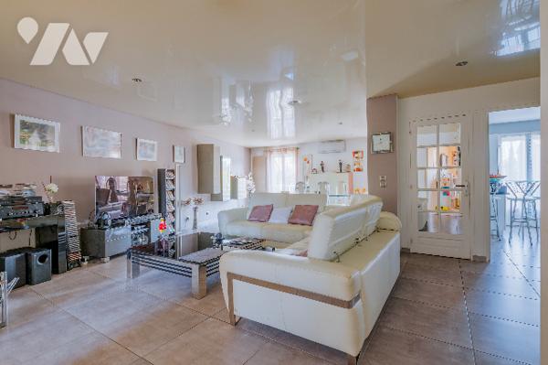 Maison 5 pièces – 168 m² – Piscine – Garage – Terrasse – Annexe – Villeurbanne