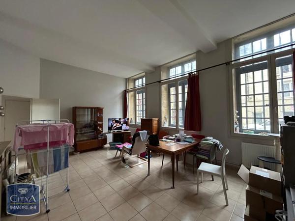 Appartement à louer 3 pièces 64.9m²