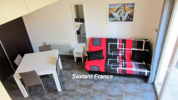 EXCLUSIVITE - VILLA T2 34 M².  MEUBLÉE (LMNP). JARDIN. PARKING.