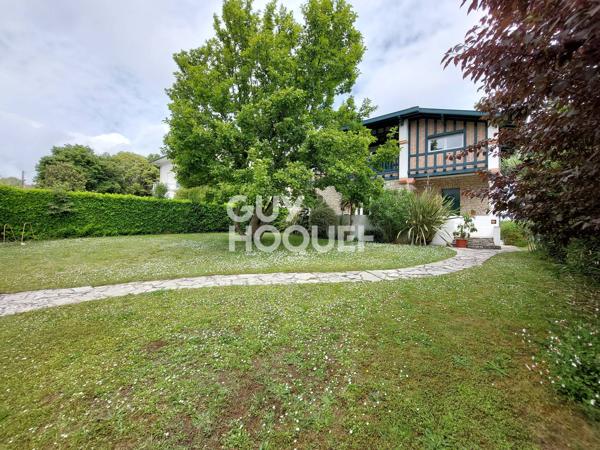Maison à vendre de 8 pièces de 270 m²