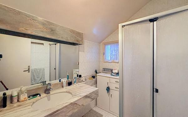 Maison à vendre    5 pièces • 129 m2 Voisins-le-Bretonneux