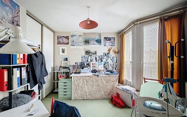 Maison à vendre    5 pièces • 129 m2 Voisins-le-Bretonneux