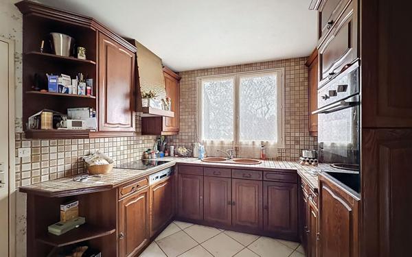 Maison à vendre    5 pièces • 129 m2 Voisins-le-Bretonneux