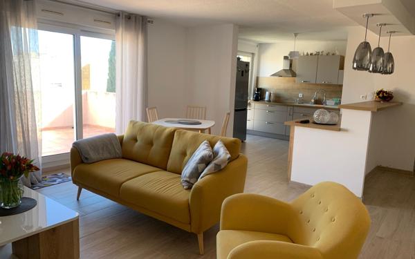 Appartement à louer    4 pièces • 105,27 m2 Nîmes