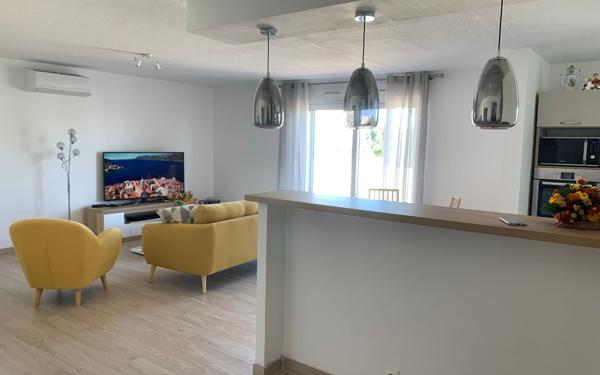 Appartement à louer    4 pièces • 105,27 m2 Nîmes