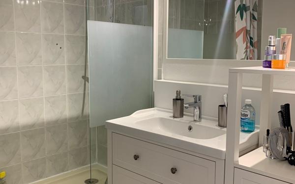 Appartement à louer    4 pièces • 105,27 m2 Nîmes