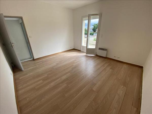 Maison à louer 1 203 € CC TOULOUSE 4 p 120 m² DPE D
