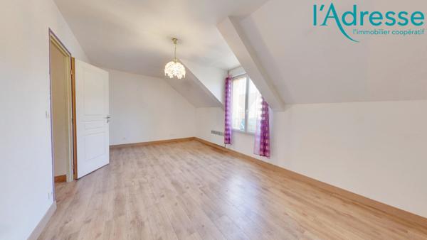 Maison Noisy Le Grand 5 pièce(s) 110 m2 RARE -RIVES CHARMANTE -