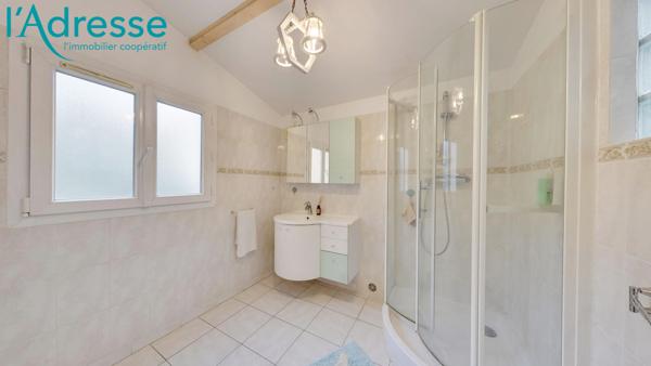 Maison Noisy Le Grand 5 pièce(s) 110 m2 RARE -RIVES CHARMANTE -