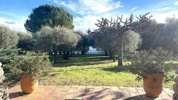 TORNAC - ANDUZE - GARD - MAISON - 3 CHAMBRES - PISCINE - SOUS-SOL - GARAGE -