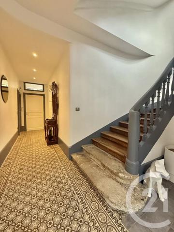 Maison à vendre  12 pièces - 273 m 2   MOULINS  - 03
