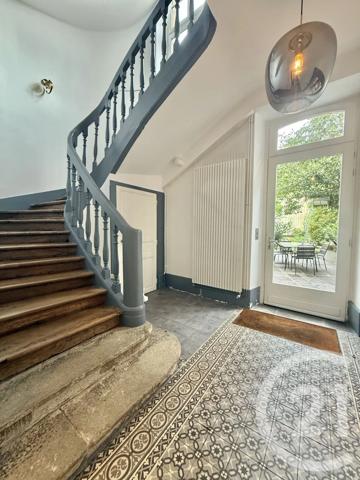 Maison à vendre  12 pièces - 273 m 2   MOULINS  - 03