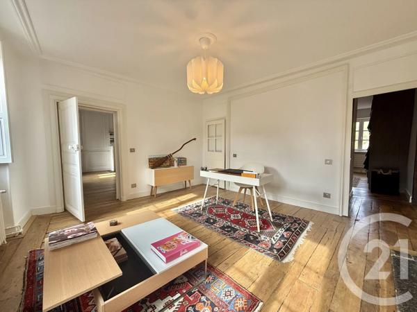 Maison à vendre  12 pièces - 273 m 2   MOULINS  - 03