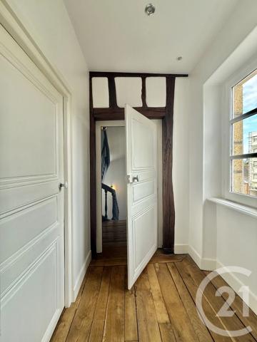 Maison à vendre  12 pièces - 273 m 2   MOULINS  - 03
