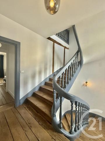 Maison à vendre  12 pièces - 273 m 2   MOULINS  - 03