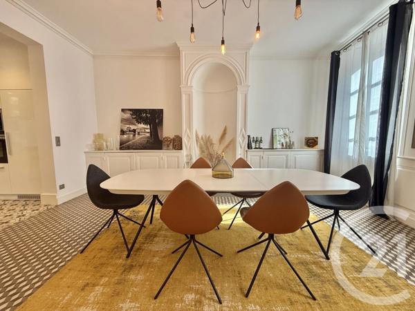 Maison à vendre  12 pièces - 273 m 2   MOULINS  - 03