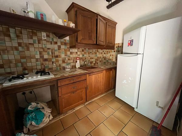 CARROS LES PLANS - TERRAIN CONSTRUCTIBLE DE 5 737 M²
