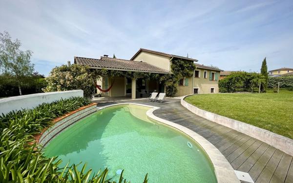 Maison à vendre    5 pièces • 157 m2 Léguevin