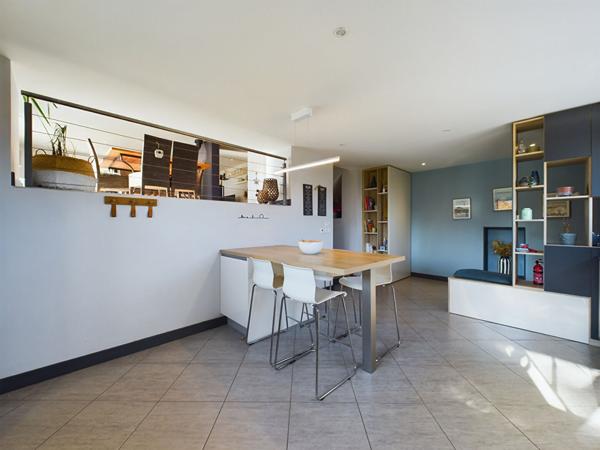 RUMILLY - Superbe villa - Au calme - Vue Dégagée - Aperçu sur le Mont Blanc.