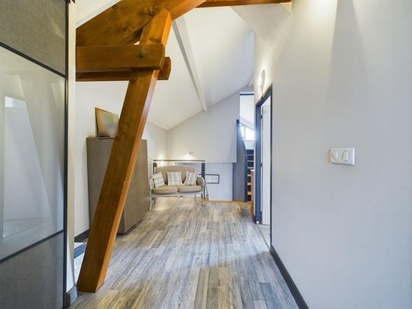 RUMILLY - Superbe villa - Au calme - Vue Dégagée - Aperçu sur le Mont Blanc.