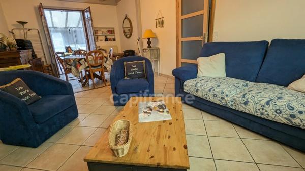 Charmante Maison en Pierre à Reims 51