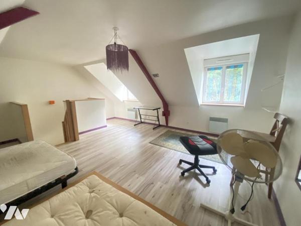 A VENDRE - MAISON D'HABITATION - JUVIGNE 