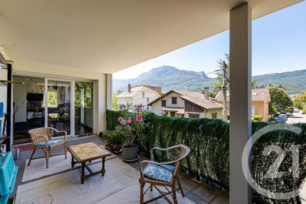 Appartement à vendre  5 pièces - 103,75 m 2   GRENOBLE  - 38