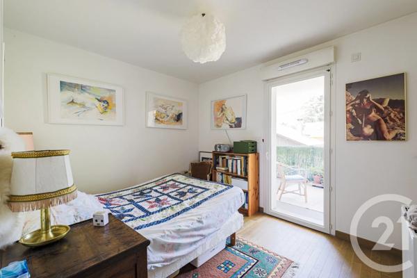 Appartement à vendre  5 pièces - 103,75 m 2   GRENOBLE  - 38