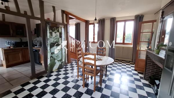 Maison 6 pièce(s) 3 chambre(s) 145 m²