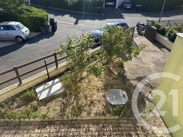 Maison à vendre  6 pièces - 94,50 m 2   MABLY  - 42