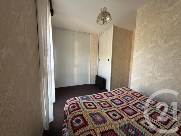 Maison à vendre  6 pièces - 94,50 m 2   MABLY  - 42