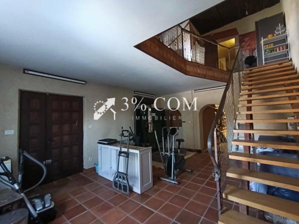 Bastide 17 pièce(s) 6 chambre(s) 412 m²