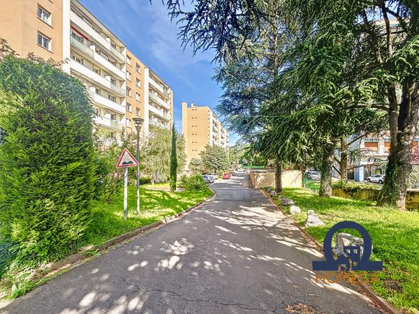 Saint-Étienne (42100) Appartement meublé 3 pièces