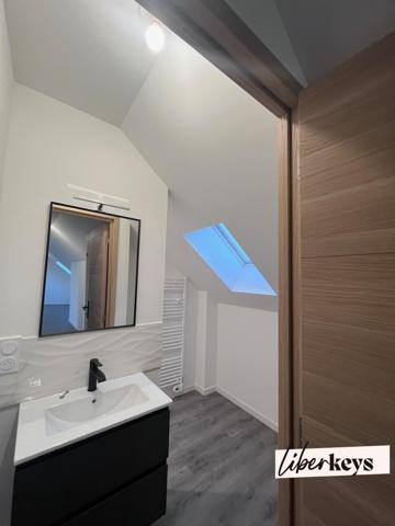 MUZILLAC – Appartement 59 m² T3  rénové avec stationnements privés