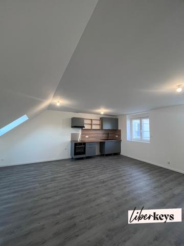 MUZILLAC – Appartement 59 m² T3  rénové avec stationnements privés