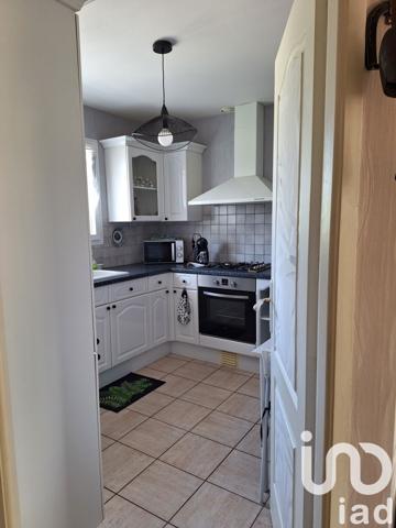 Maison 4 pièces de 82 m² à Arès (33740)