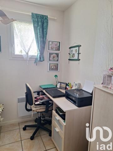 Maison 4 pièces de 82 m² à Arès (33740)