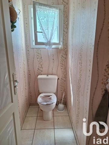 Maison 4 pièces de 82 m² à Arès (33740)