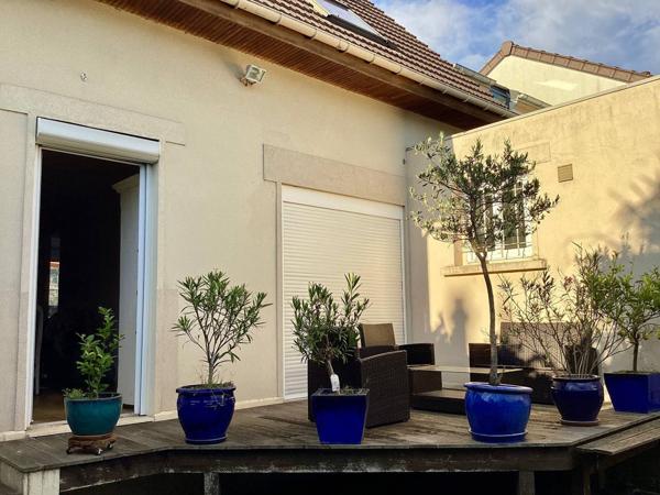 Magnifique Maison de 147 m² avec Jardin à Adamville