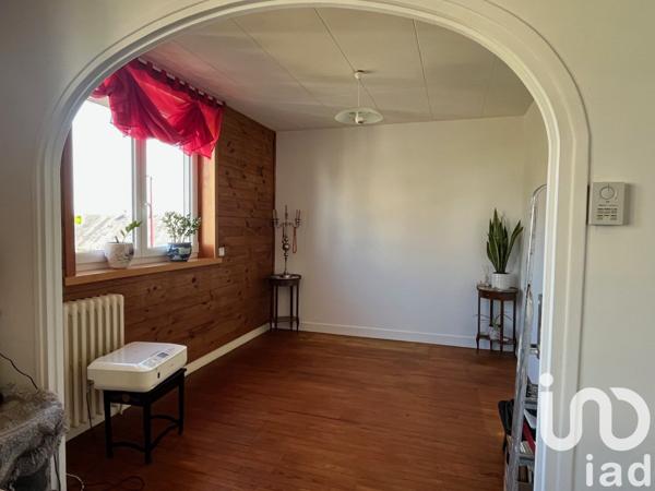 Maison 4 pièces de 60 m² à Pont-Hébert (50880)
