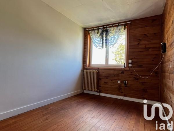 Maison 4 pièces de 60 m² à Pont-Hébert (50880)