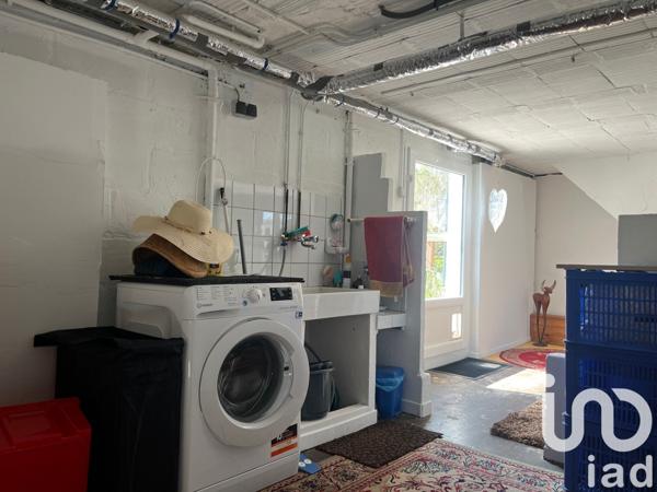 Maison 4 pièces de 60 m² à Pont-Hébert (50880)