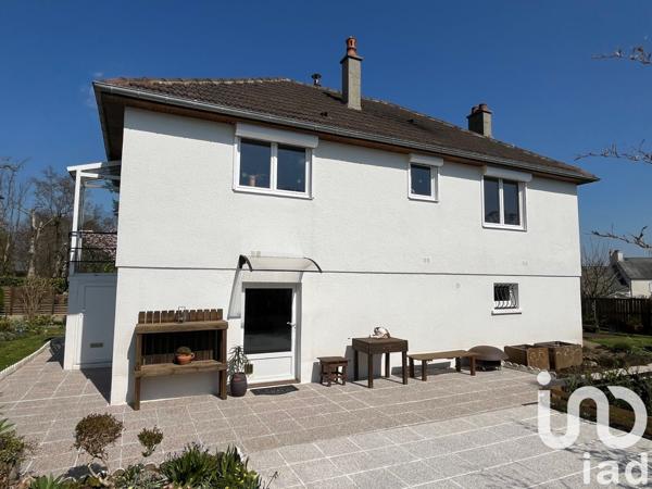 Maison 4 pièces de 60 m² à Pont-Hébert (50880)