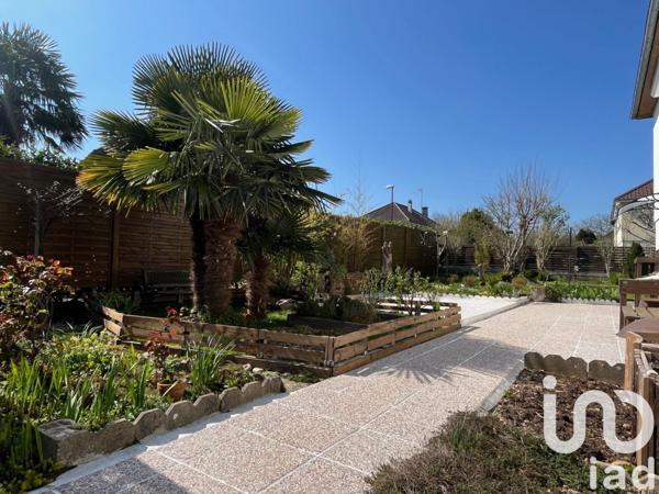 Maison 4 pièces de 60 m² à Pont-Hébert (50880)