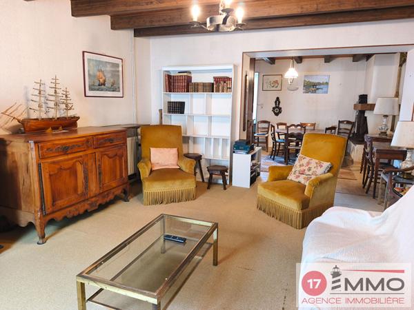 Maison Familiale avec Piscine et Extérieur 167m² – Cire d’Aunis