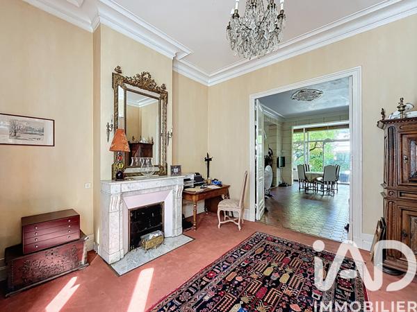 Maison à vendre 7 pièces 209 m² Bordeaux