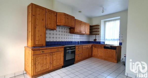 Maison 7 pièces de 154 m² à Questembert (56230)