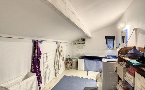 Maison à vendre    3 pièces •  Les Angles